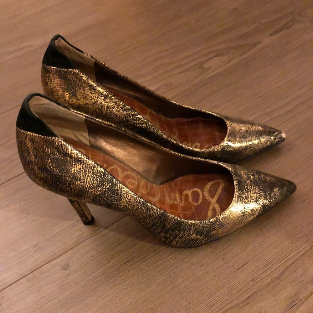 Sam Edelman - Gold Metallic Pumps